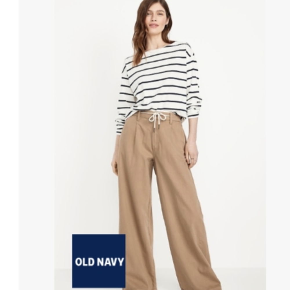 Old Navy Tan Pants